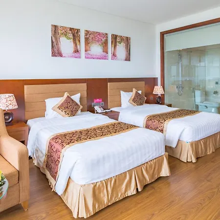 Gold Coast Hotel Resort & Spa-3